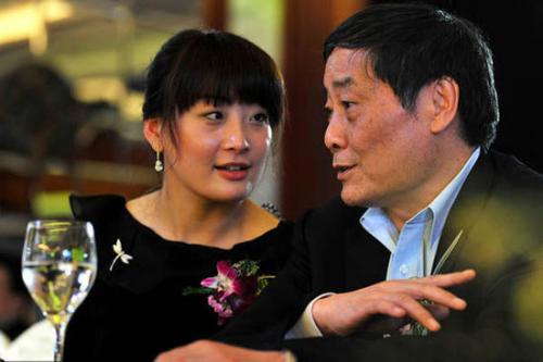 宗馥莉離 “娃哈哈女王”究竟有多遠？