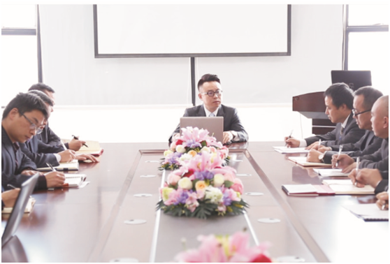 超人廚衛(wèi)董事長羅子?。阂宰儜?yīng)變，以變制變