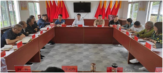 李昌海同志心系“傳統(tǒng)村落”，赴五道水徐家寨古村落調(diào)研
